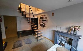 Oficyna Form - Apartament Dwupoziomowy